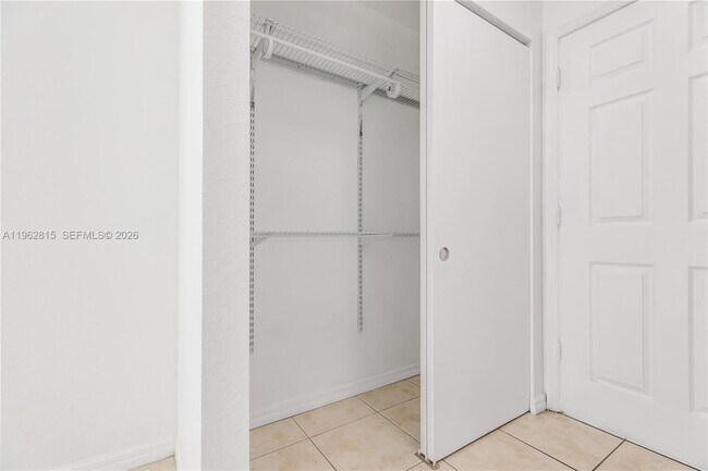 Foto del edificio - 520 SW 5th St