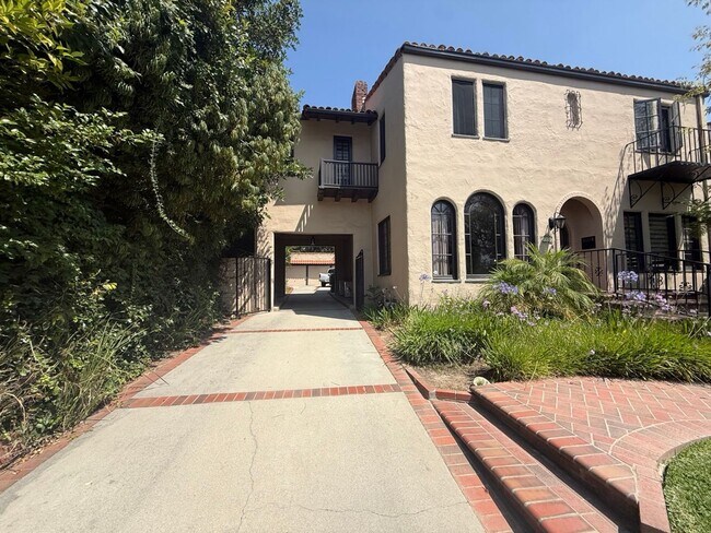 Foto del edificio - 2935 Monterey Rd