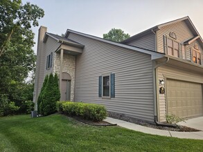 Building Photo - 324 Stratford Ln