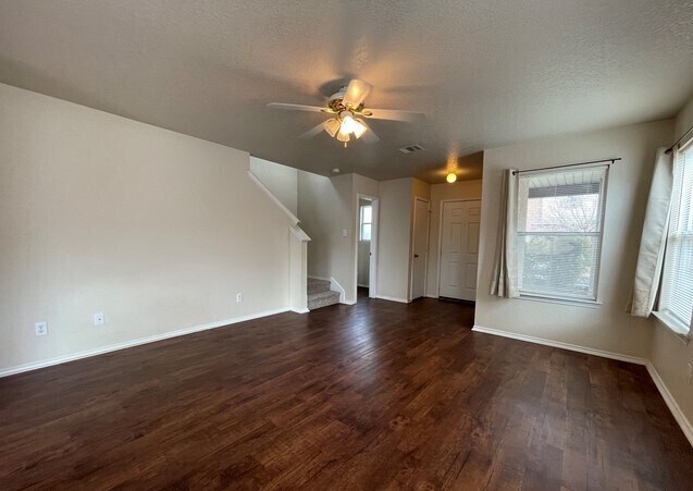 Building Photo - 102 Kenrock Ridge