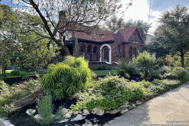 Building Photo - 118 E Mulberry Ave