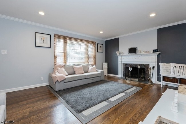 Foto del edificio - 11 Sunset Dr