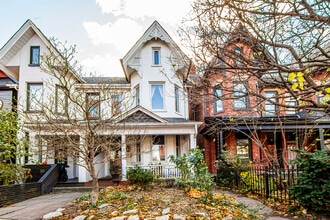 Building Photo - 19 Churchill Ave