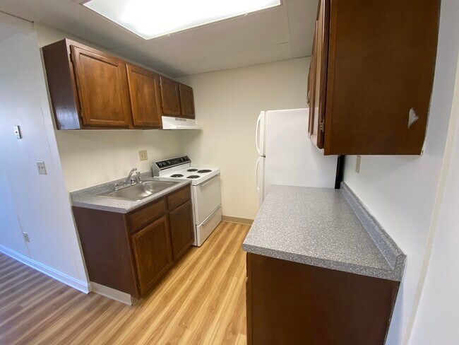 Foto del edificio - 3951 Brown Ave