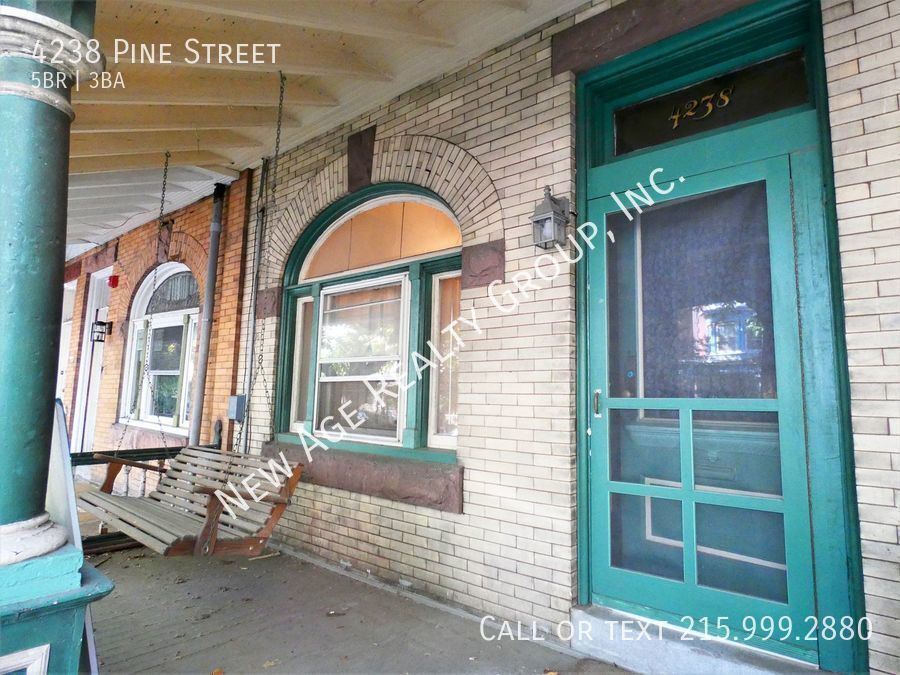 Primary Photo - Lovely home available in Spruce Hill!