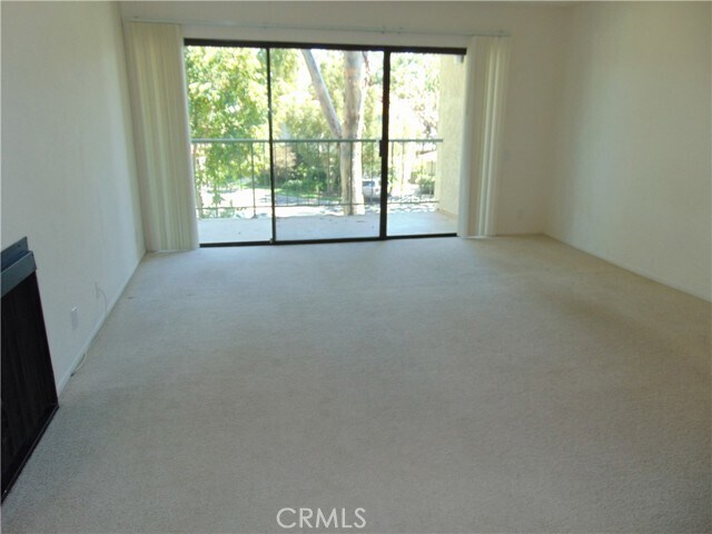 Foto del edificio - 2203 Apricot Dr