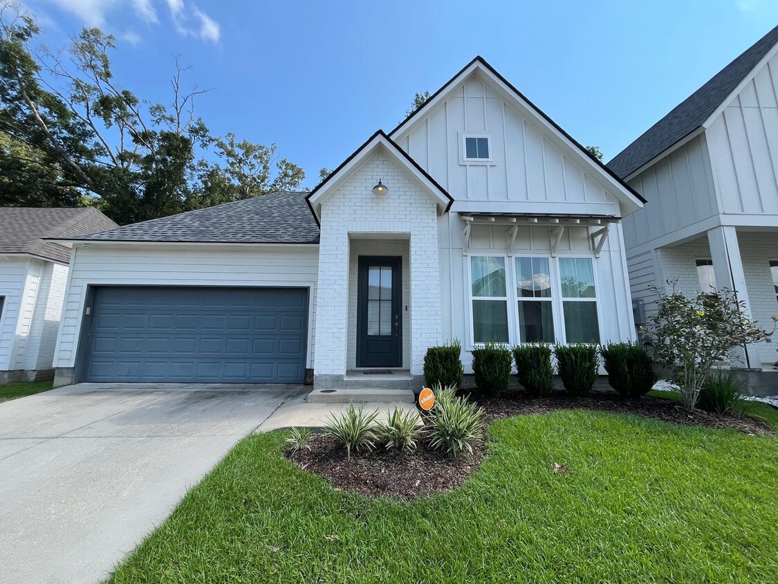 Beautiful 3 bedroom in Fieldstone Park - Beautiful 3 bedroom in Fieldstone Park