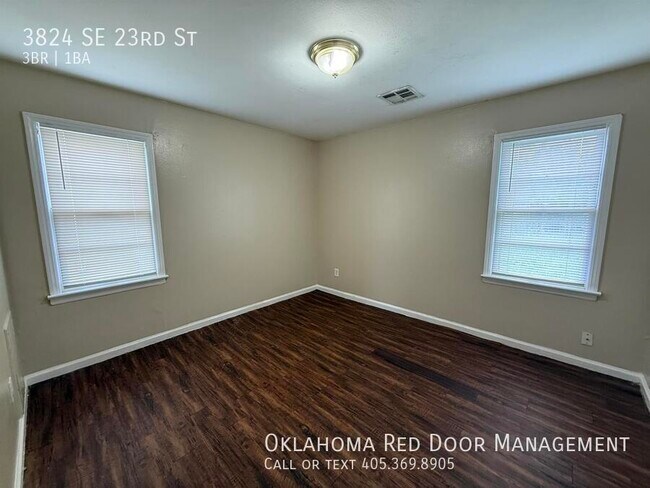 Foto del edificio - 3824 SE 23rd St