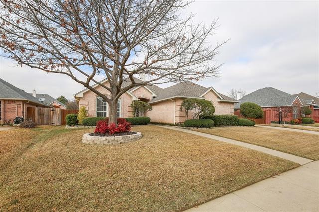Foto del edificio - 8205 Lost Maple Dr