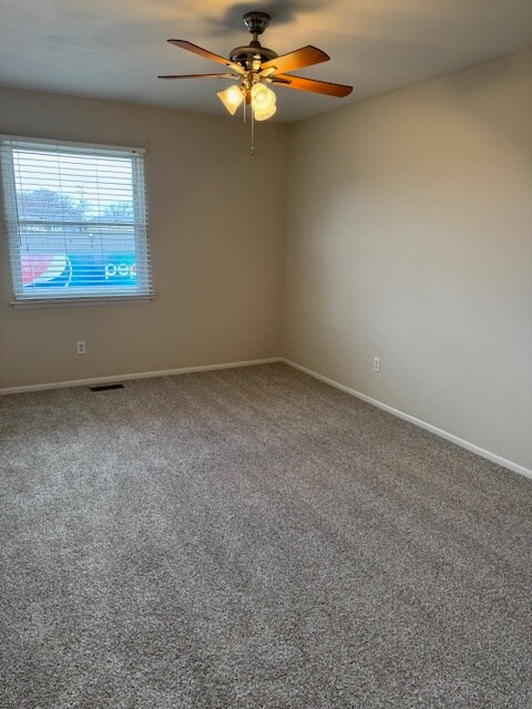 Foto del edificio - 622 Yale Blvd