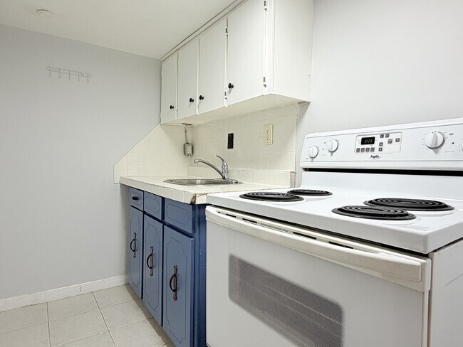 Photo du bâtiment - 1441 Wyandotte St E
