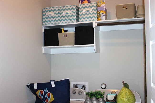 Foto del edificio - 11052 Kirkoswald Rd