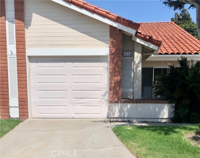 Building Photo - 6774 Camino Del Prado