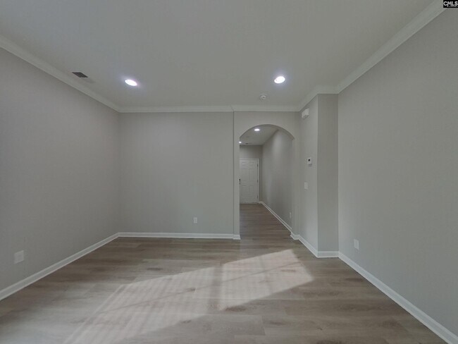 Foto del edificio - 326 Fairford Rd