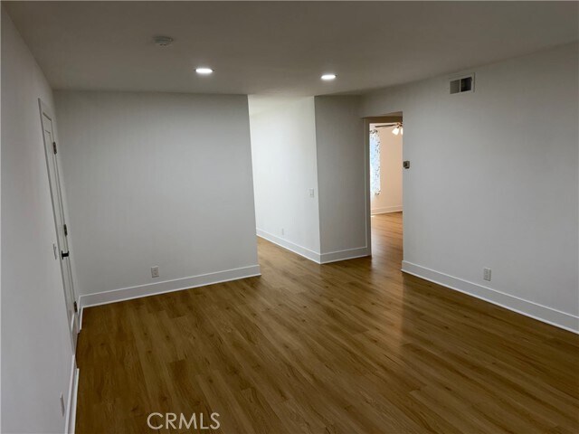 Foto del edificio - 23300 Orange