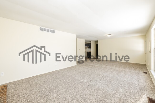 Foto del edificio - Coming Soon!