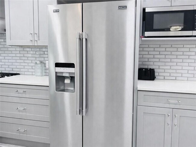 Foto del edificio - 2124 Zelda Dr NE