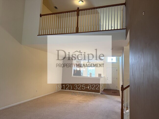 Foto del edificio - 169 Regency Cir