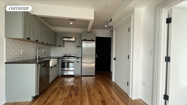 Foto del edificio - 1255 Bushwick Ave