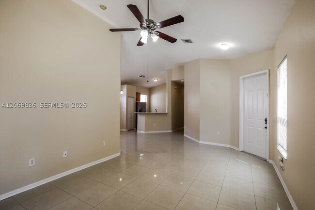 Foto del edificio - 2150 NE 37th Terrace