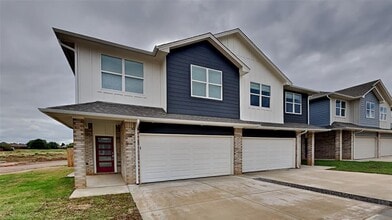 Building Photo - 8903 NW 109th St