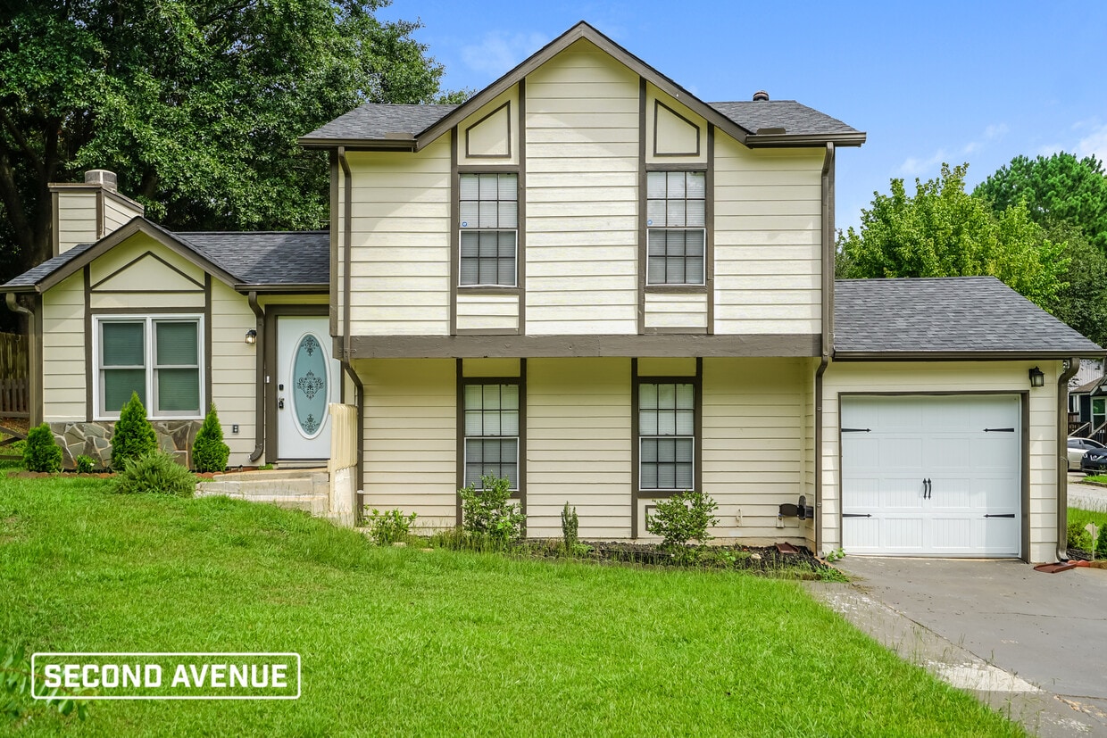 4850 Mainstreet Valley Trce, Stone Mountain, GA 30088 House Rental in