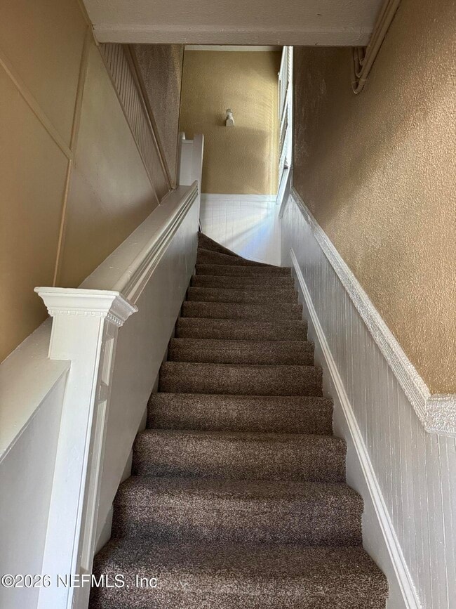 Building Photo - 1604 Cherry St