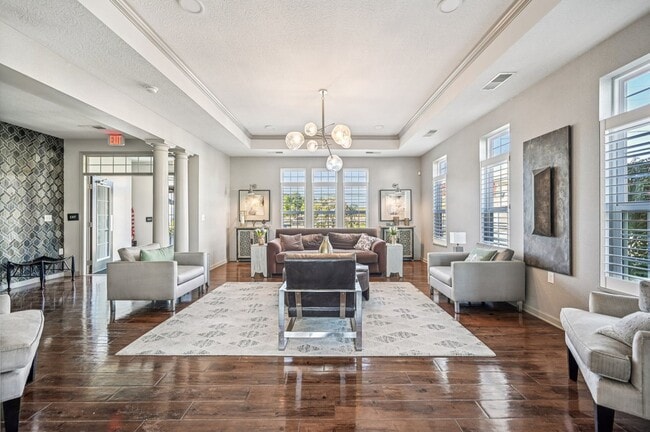 Building Photo - Latham Apartments
