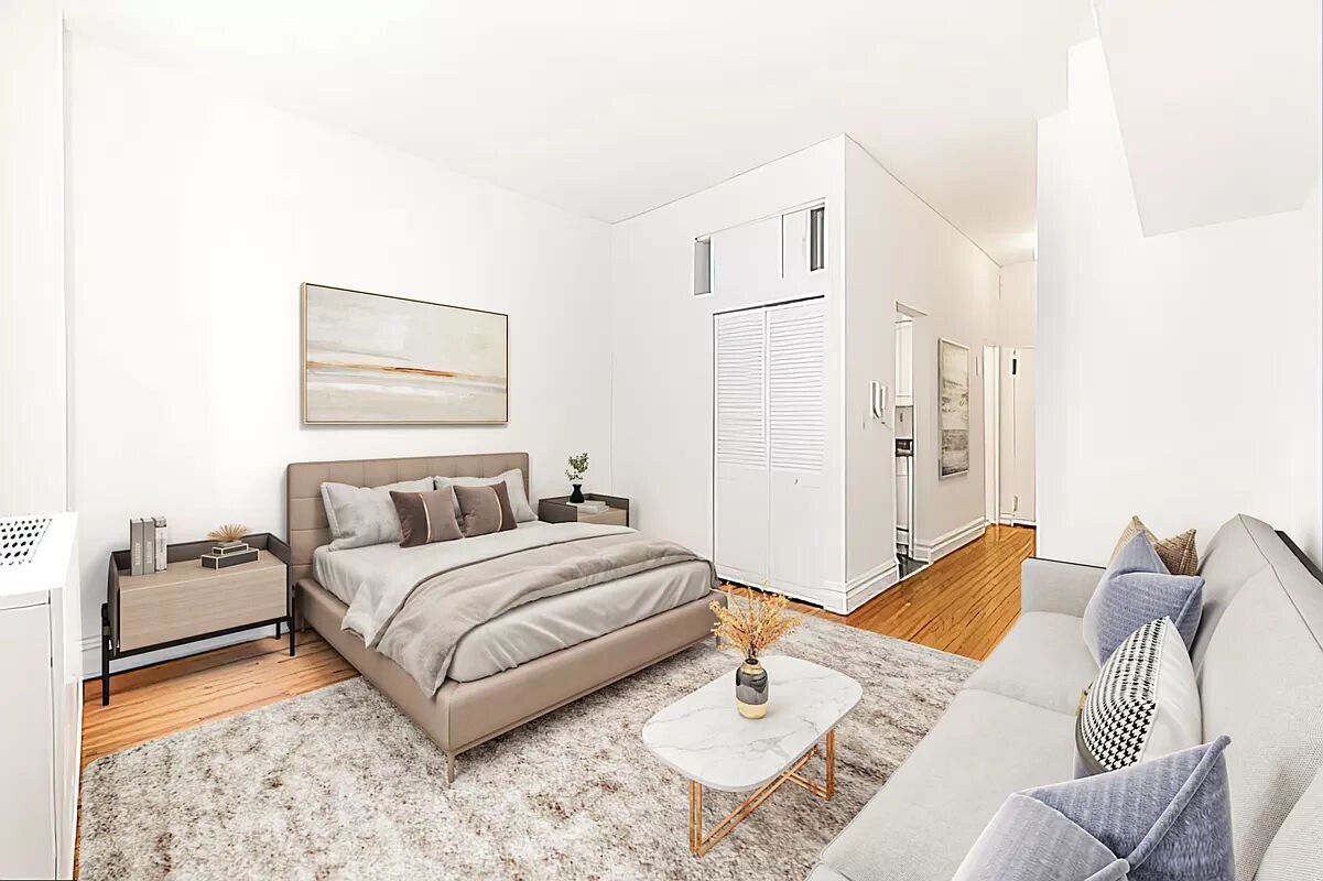 Primary Photo - 154 W 70th St