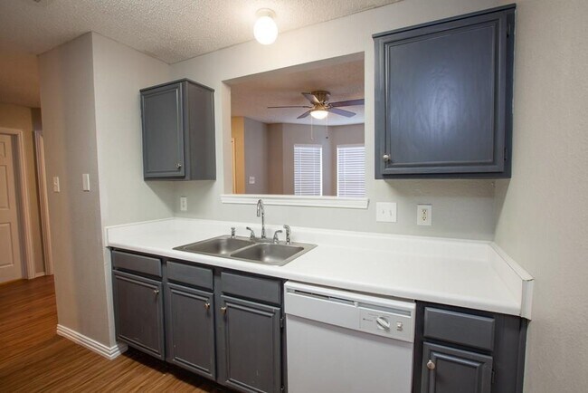 Foto del edificio - 1408 Copper Meadow Dr