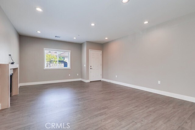 Building Photo - 21060 E Cypress St