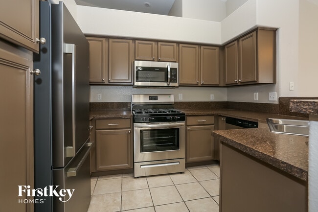 Building Photo - 3452 Canter Dr