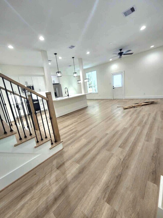 Building Photo - 1807 Palmetto Landing Dr