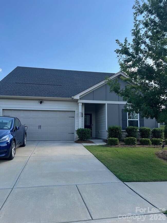 Foto del edificio - 8921 Pennegrove Cir