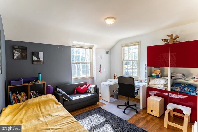 Foto del edificio - 4220 50th St NW