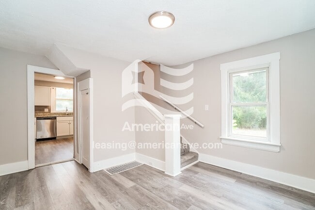 Building Photo - 754 McKinley Ave