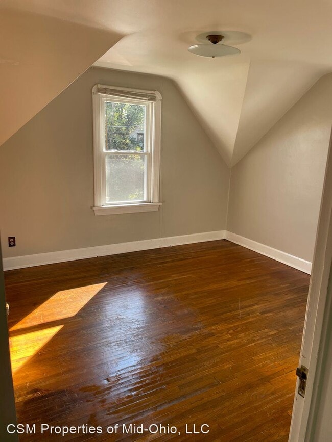 Building Photo - 2 br, 1 bath House - 368 Sturges ave.