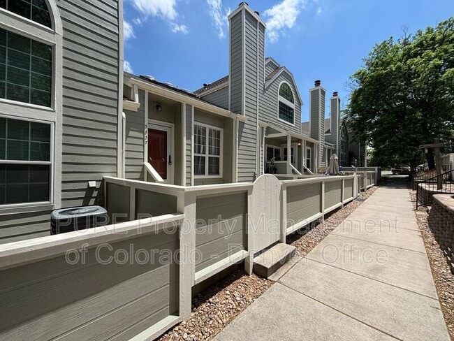 Building Photo - 5837 W Atlantic Pl