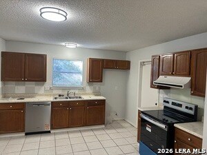 Foto del edificio - 5922 Lakedale St