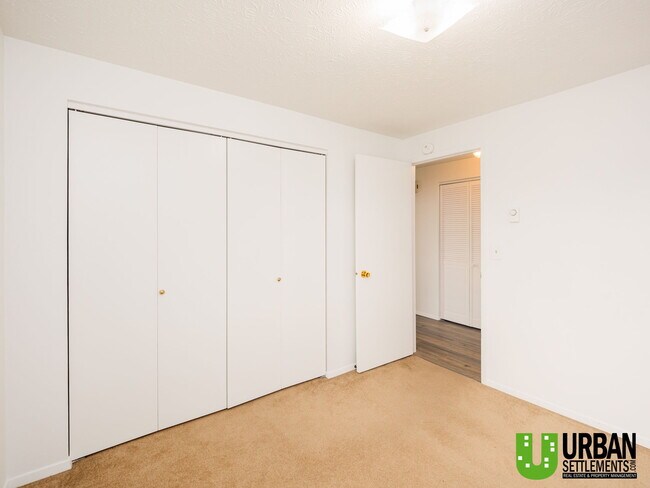 Foto del edificio - 4623 N Sullivan Rd