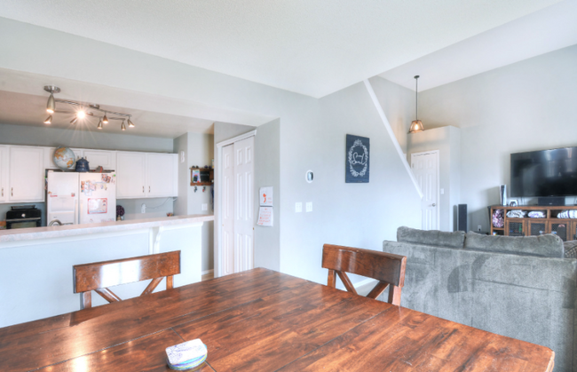 Foto del edificio - 5223 Prairie Grass Ln