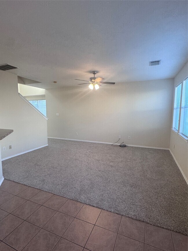 Building Photo - 6213 Stoney Creek Dr