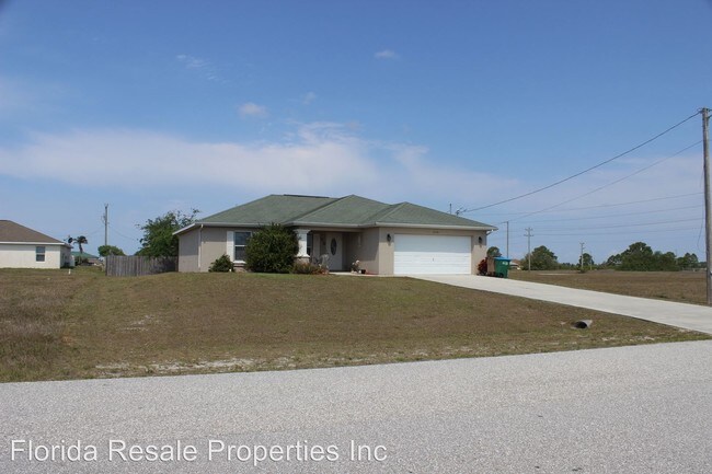 Foto del edificio - 2316 NW 9th Pl