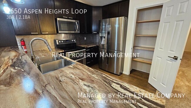 Building Photo - Modern Construction Townhome Close to JBER...