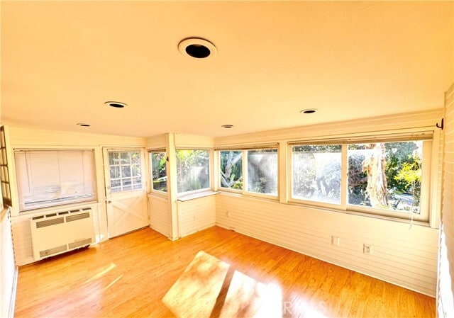 Foto del edificio - 1742 Catalina St