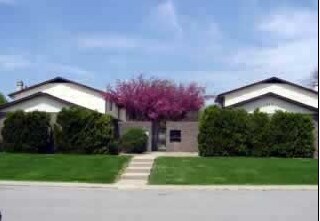Primary Photo - 130 Kaydon Dr