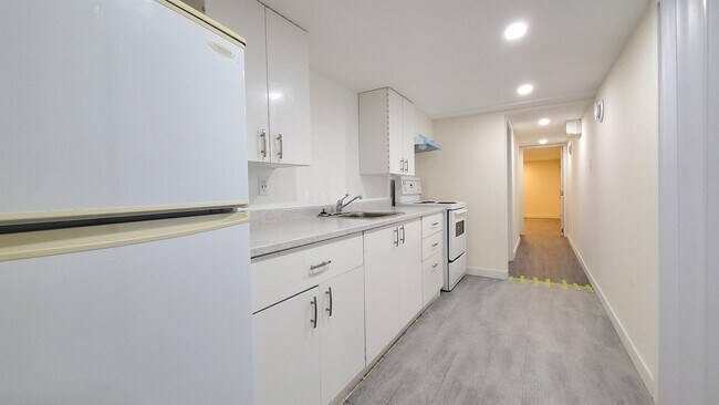 Photo du bâtiment - 46198 Princess Ave