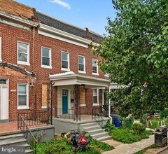 Building Photo - 3914 Ridgewood Ave