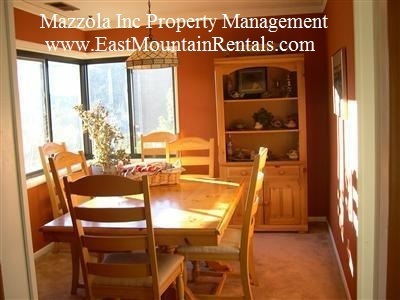 Foto del edificio - 3 Bedroom, 2 Bathroom Home in Carnuel, NM.