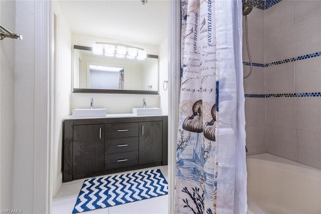 Foto del edificio - 23500 Walden Center Dr